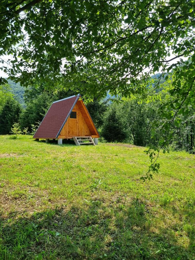 Готель Glamping House ˇvitaˇ Толмин Екстер'єр фото