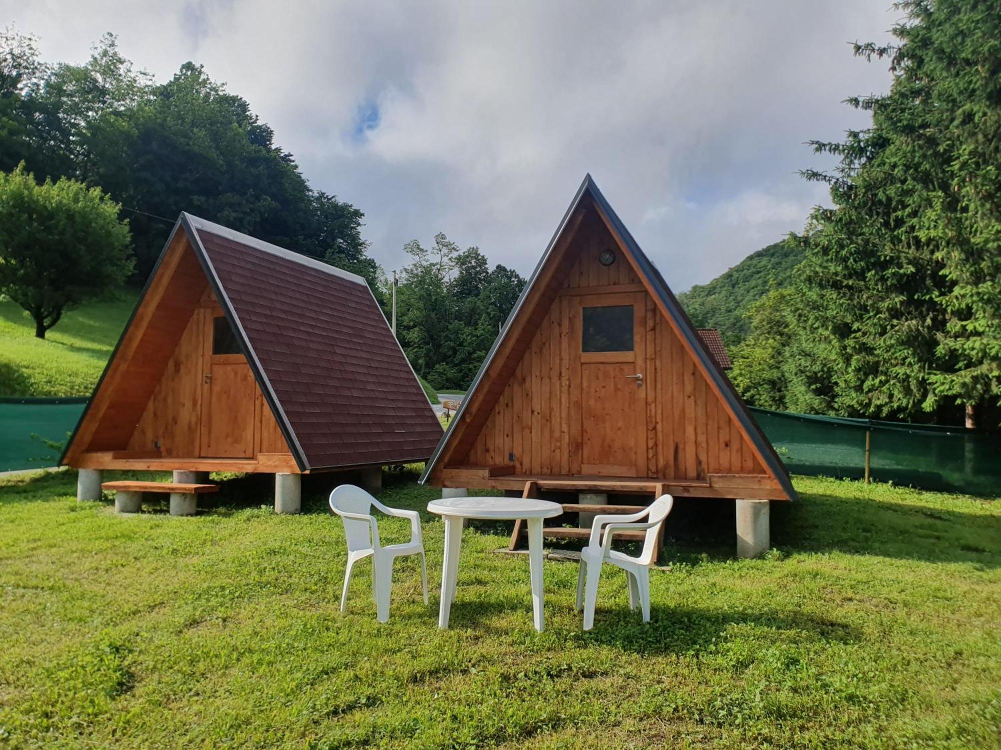 Готель Glamping House ˇvitaˇ Толмин Екстер'єр фото